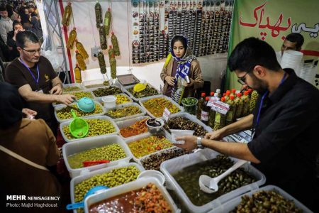 نمایشگاه بهاره اقلام اساسی در سمنان راه اندازی شد - خبرگزاری مهر | اخبار ایران و جهان