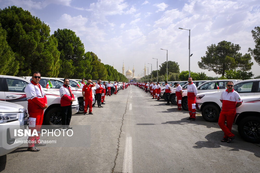 نوسازی ناوگان امداد و نجات با خرید خودروهای امدادی و بالگردهای دید در شب/ انجام ۲۸۰۰ سورتی پرواز امدادی در سال جاری